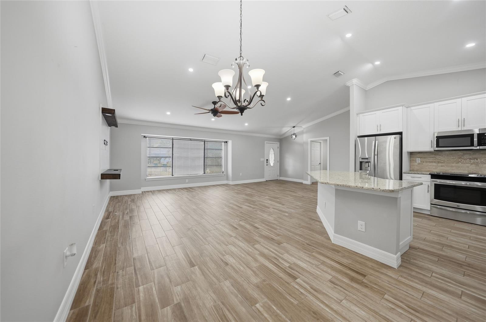 20246 HAMILTON AVE, PORT CHARLOTTE, FL, 33952