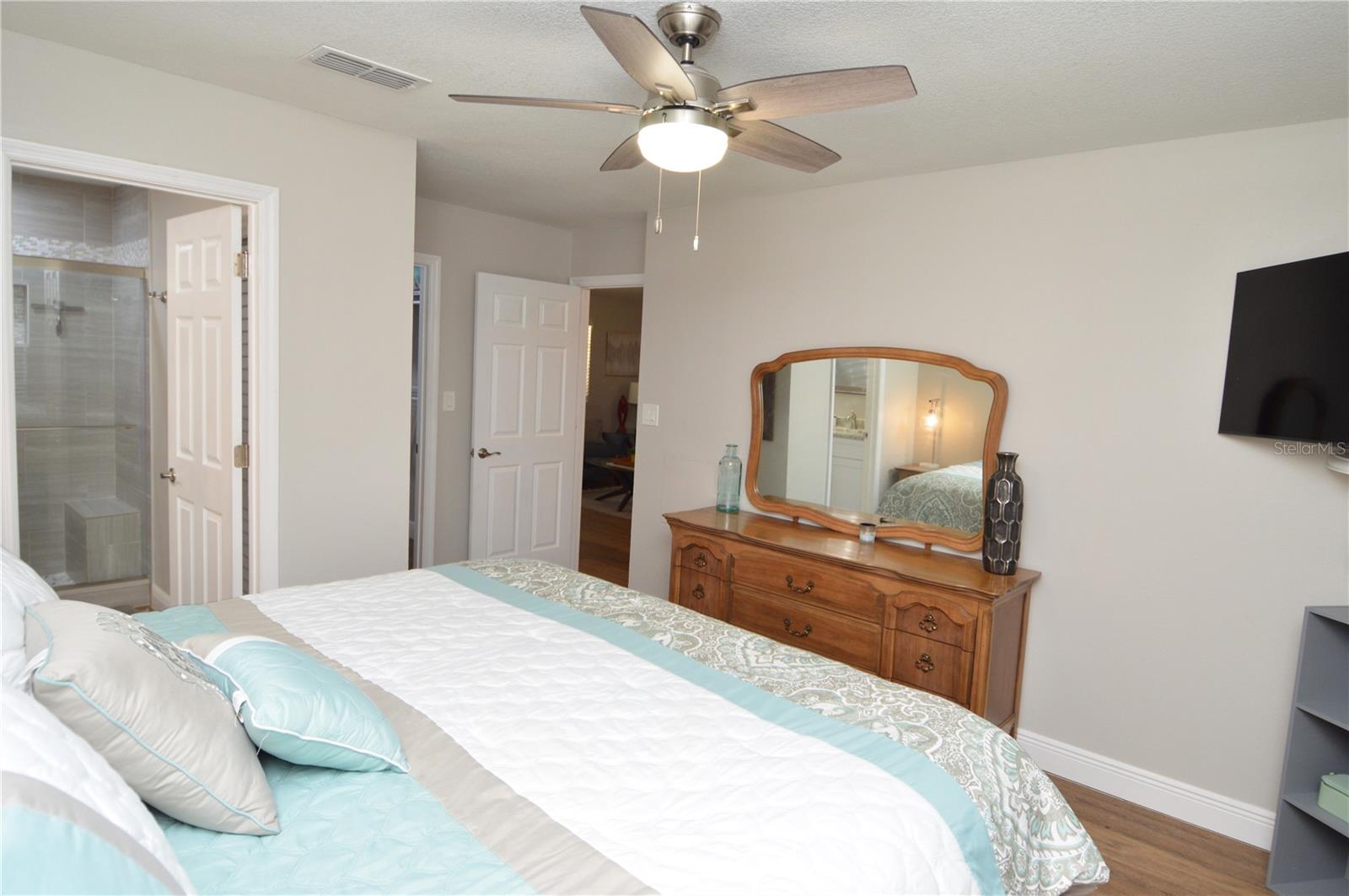 8613 MALLARD RESERVE DR #202, TAMPA, FL, 33614