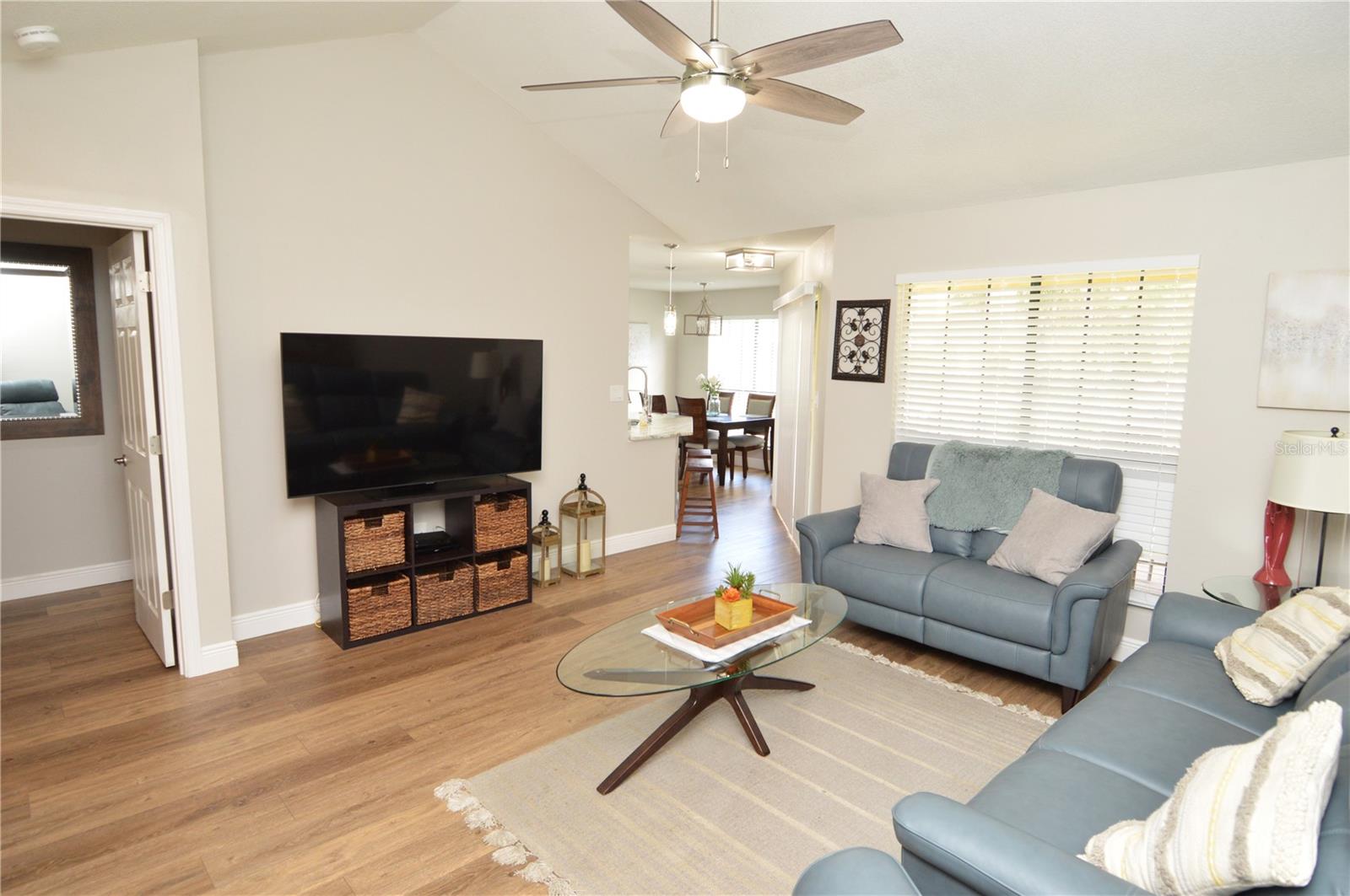 8613 MALLARD RESERVE DR #202, TAMPA, FL, 33614