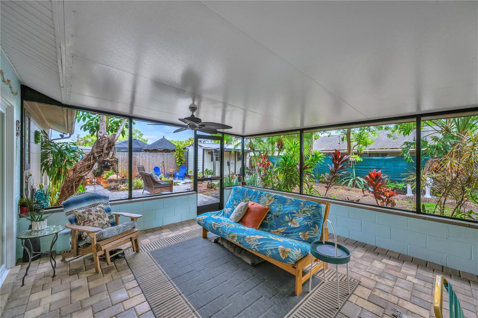 13921 CHERRY DALE LN, TAMPA, FL, 33618