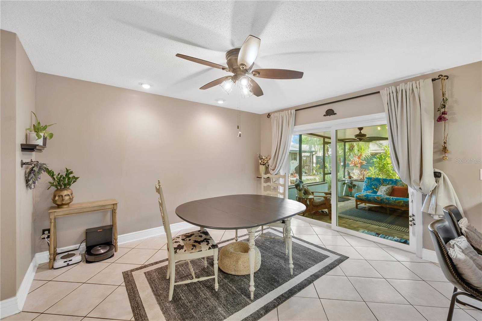 13921 CHERRY DALE LN, TAMPA, FL, 33618