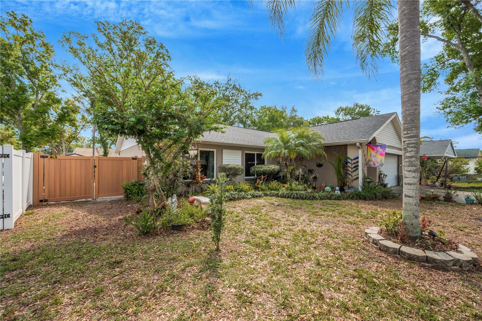 13921 CHERRY DALE LN, TAMPA, FL, 33618