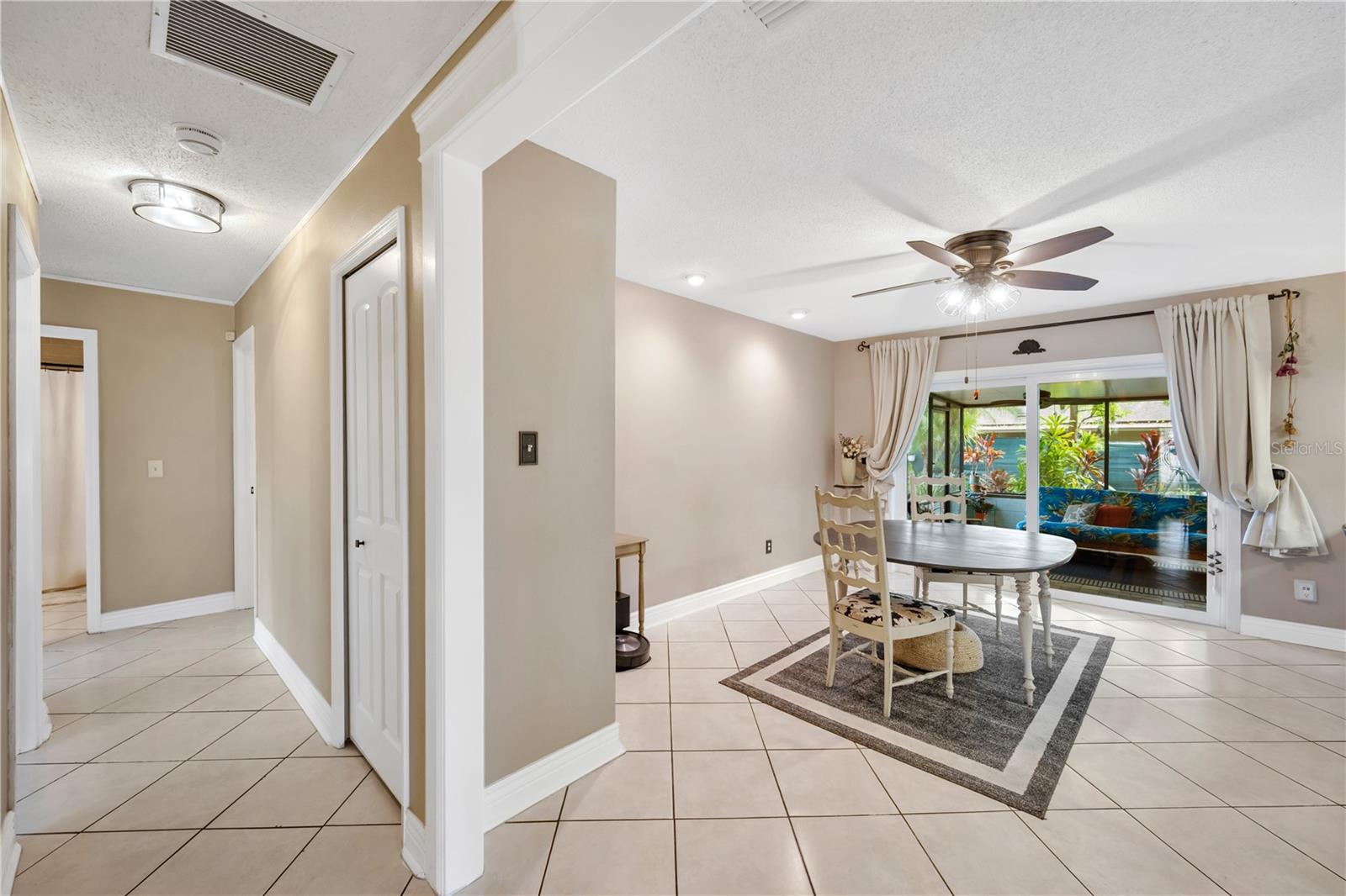 13921 CHERRY DALE LN, TAMPA, FL, 33618