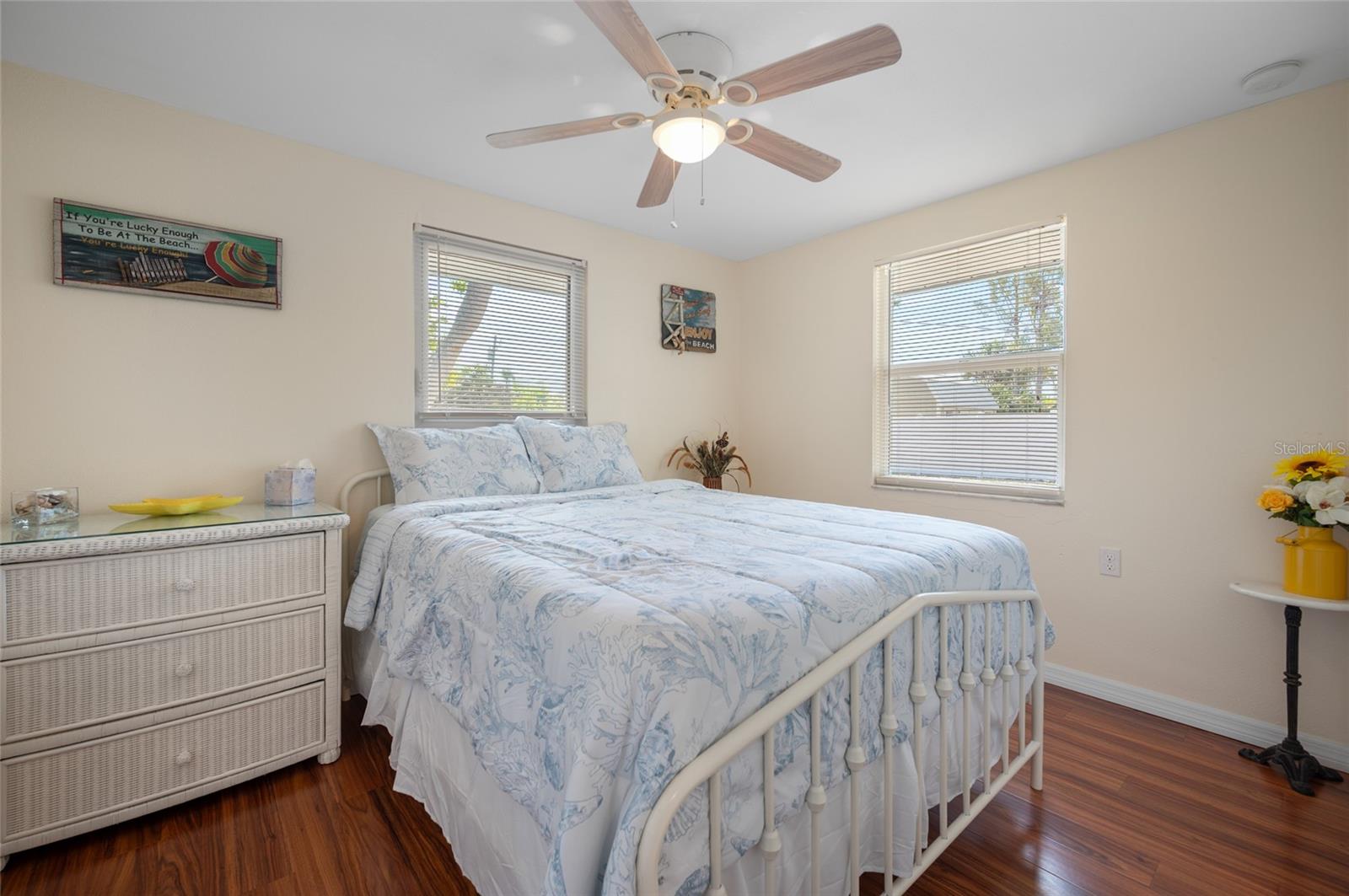 231 LAKEVIEW LN, ENGLEWOOD, FL, 34223