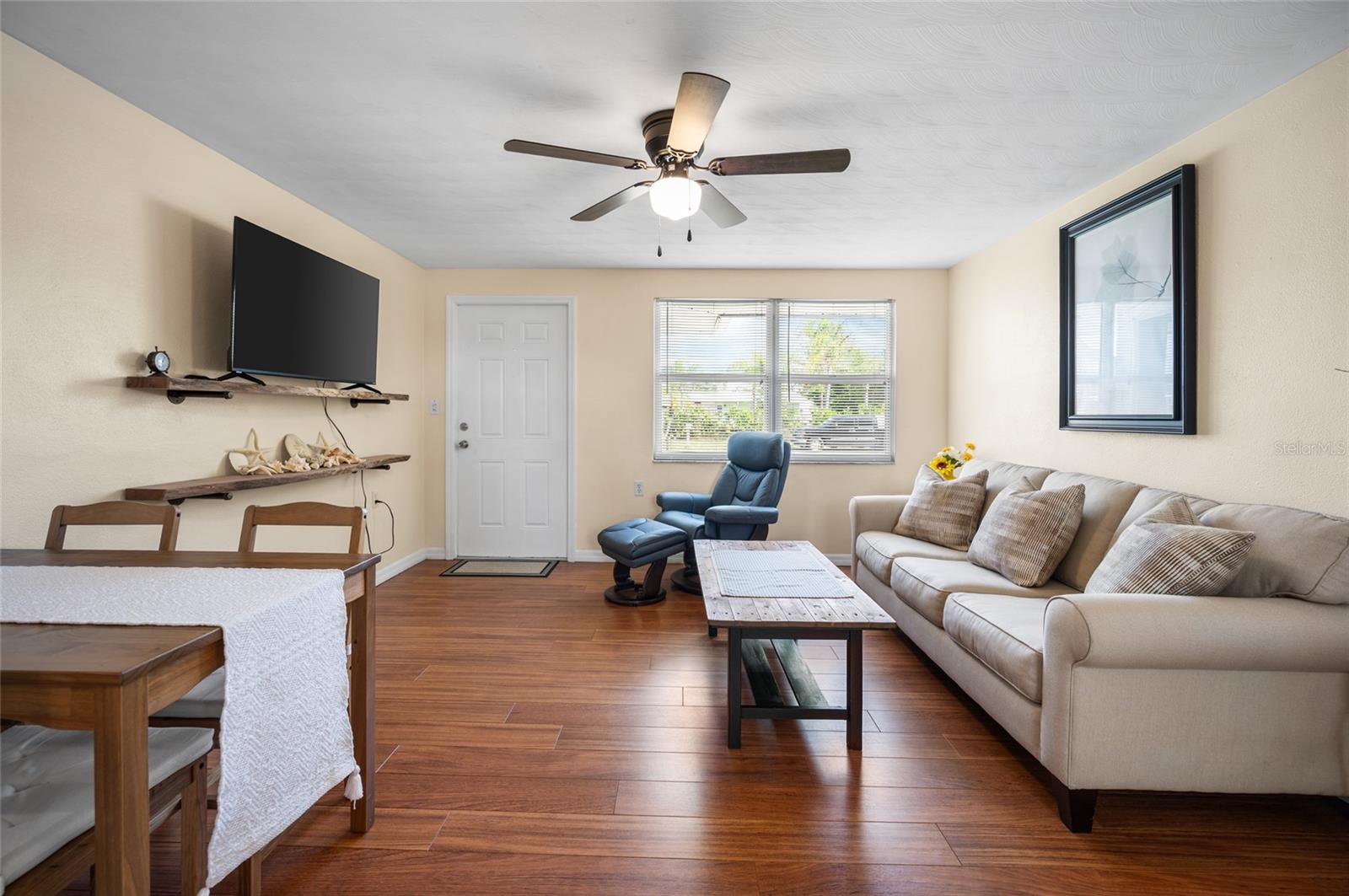 231 LAKEVIEW LN, ENGLEWOOD, FL, 34223