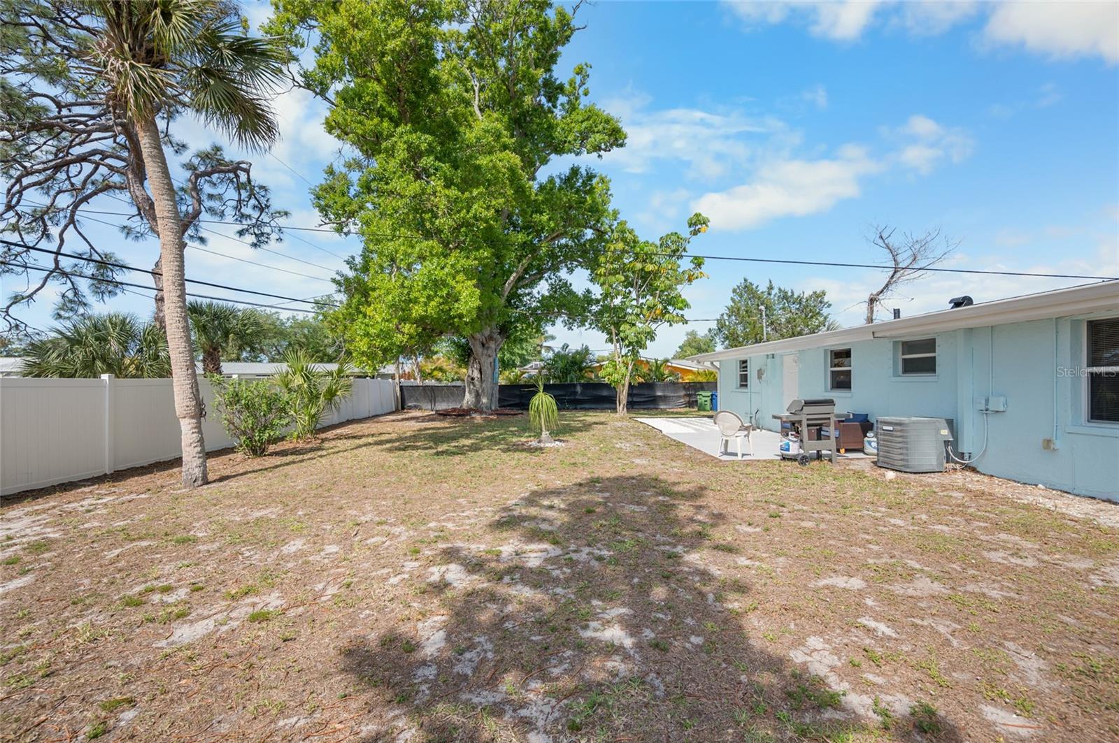 231 LAKEVIEW LN, ENGLEWOOD, FL, 34223