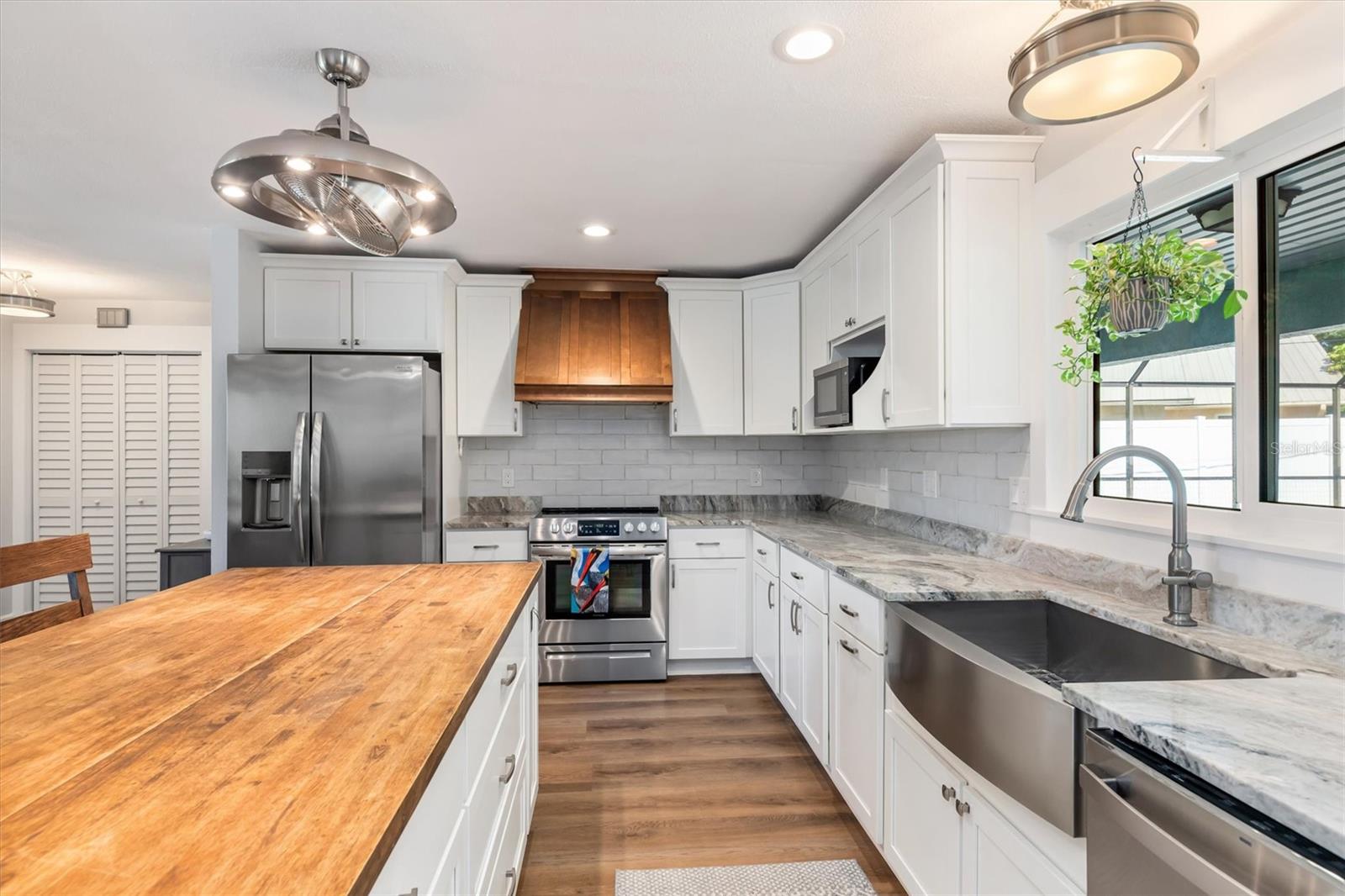 10104 RAFFERTY AVE, ENGLEWOOD, FL, 34224