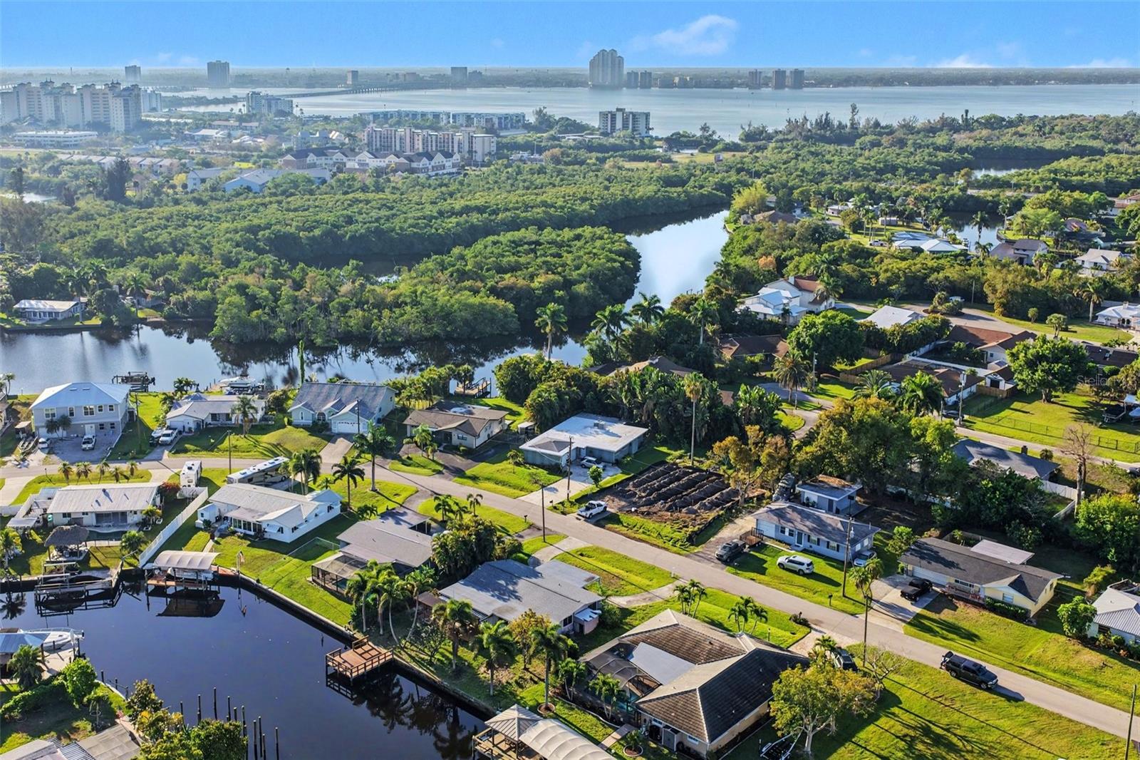 468 GRENIER DR, NORTH FORT MYERS, FL, 33903