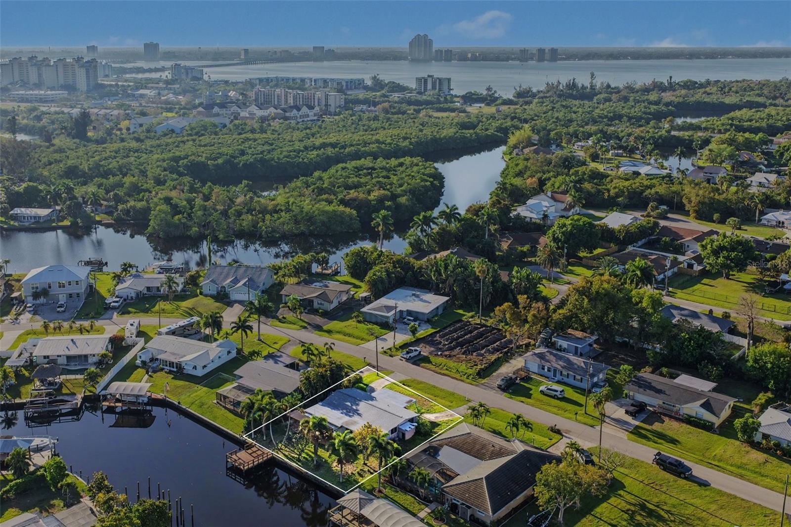 468 GRENIER DR, NORTH FORT MYERS, FL, 33903