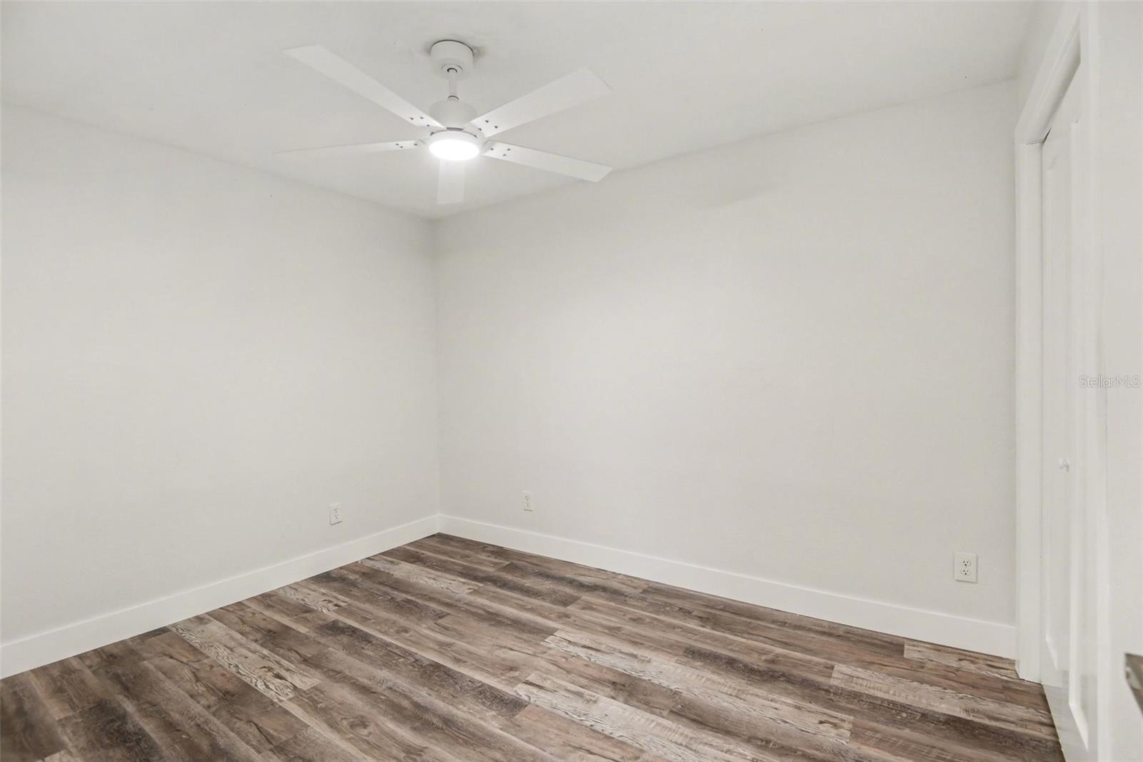 468 GRENIER DR, NORTH FORT MYERS, FL, 33903