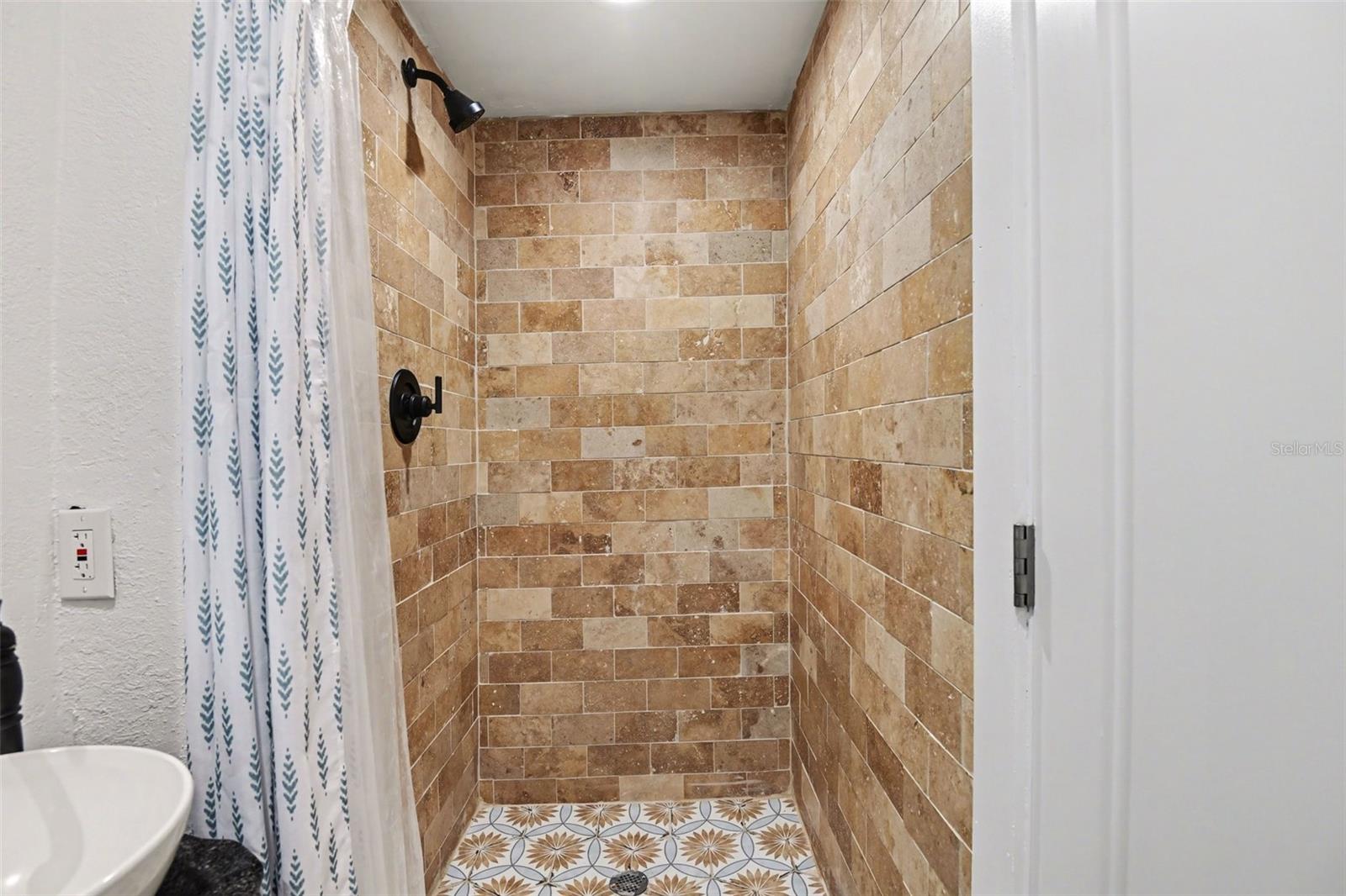 468 GRENIER DR, NORTH FORT MYERS, FL, 33903