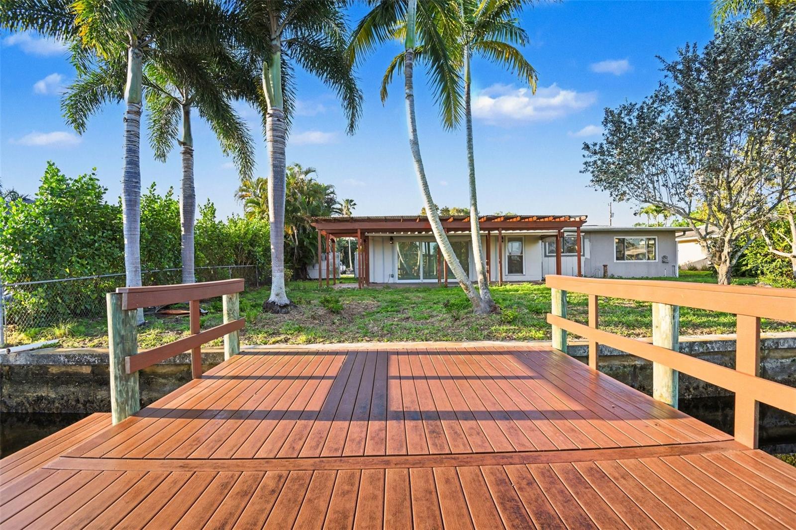 468 GRENIER DR, NORTH FORT MYERS, FL, 33903