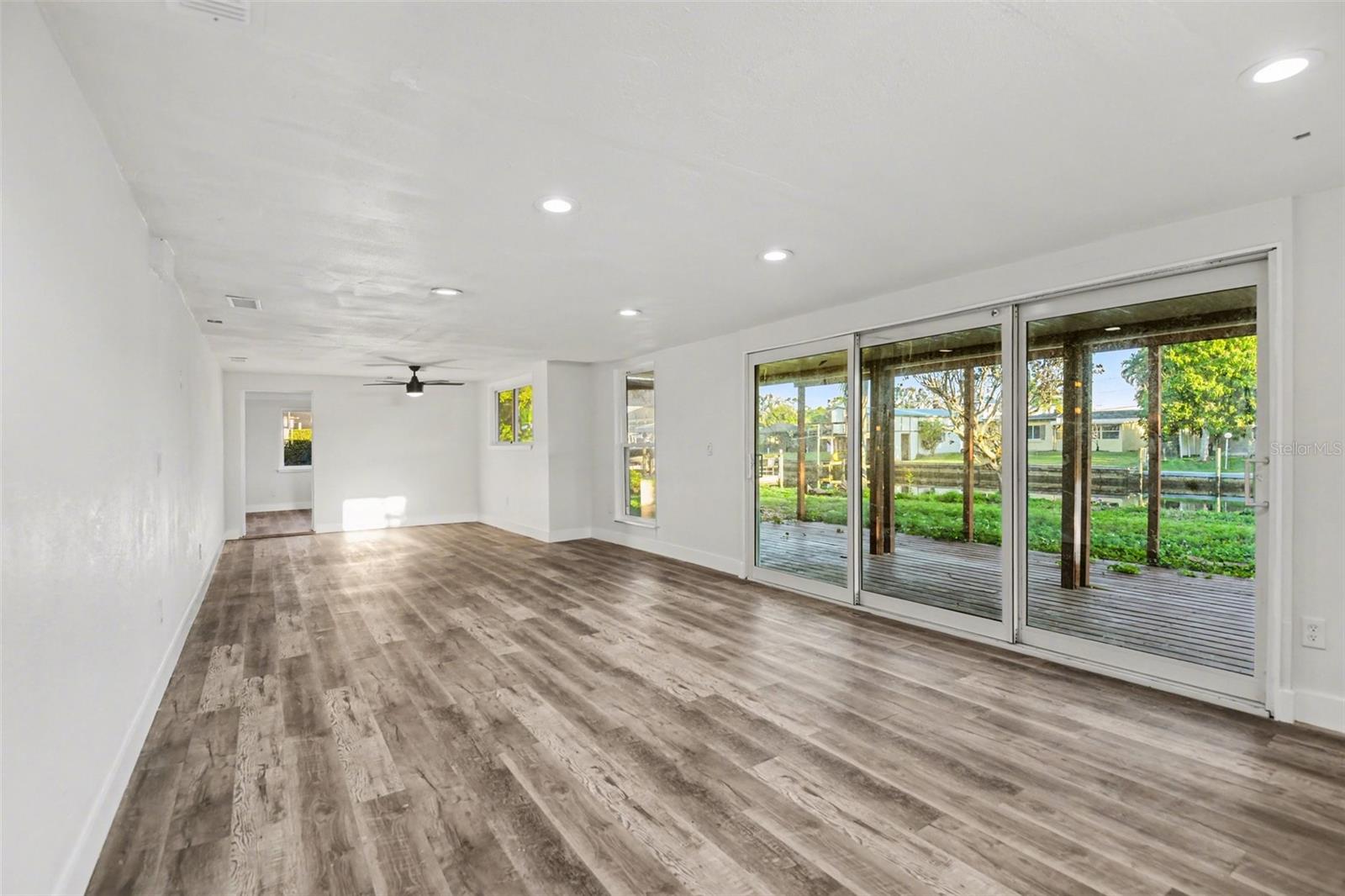 468 GRENIER DR, NORTH FORT MYERS, FL, 33903