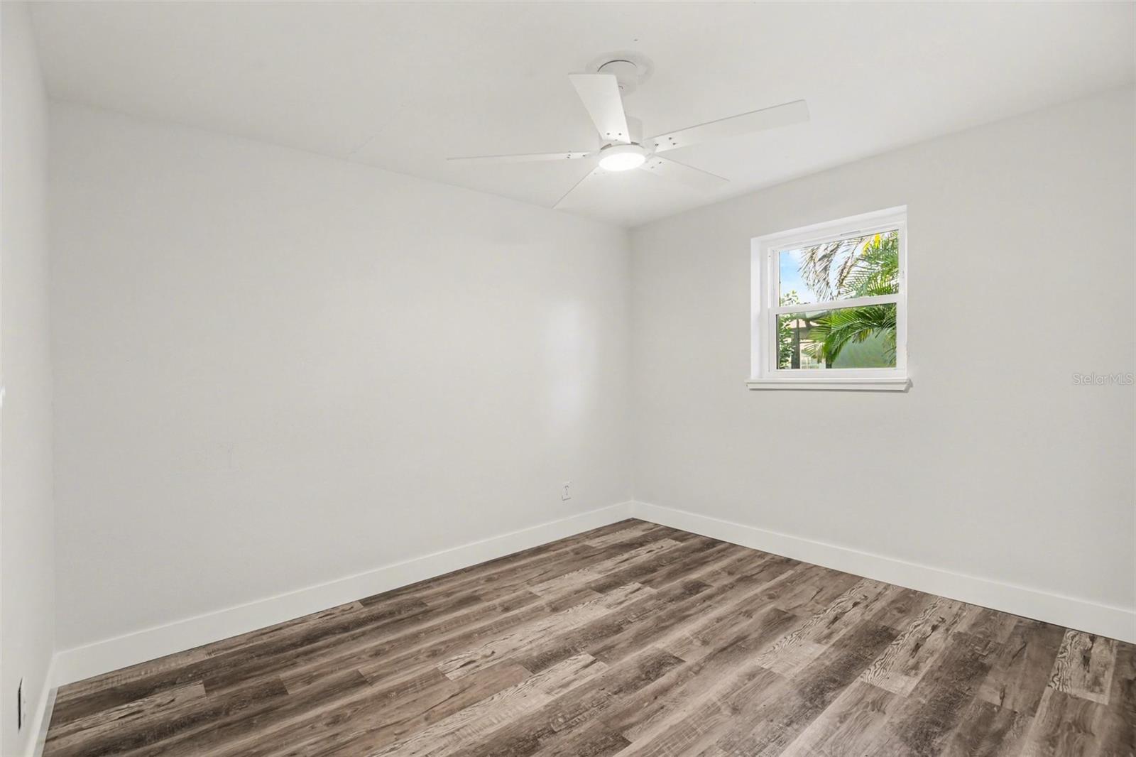 468 GRENIER DR, NORTH FORT MYERS, FL, 33903