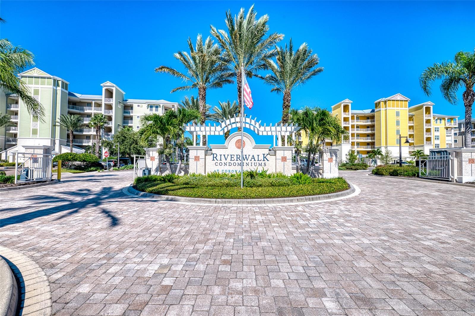 1 RIVERWALK DR #402, NEW SMYRNA BEACH, FL, 32169