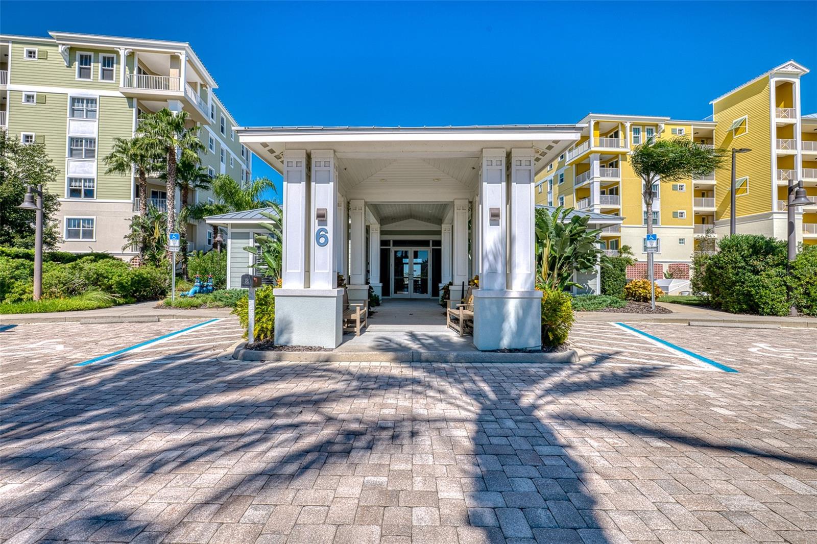 1 RIVERWALK DR #402, NEW SMYRNA BEACH, FL, 32169