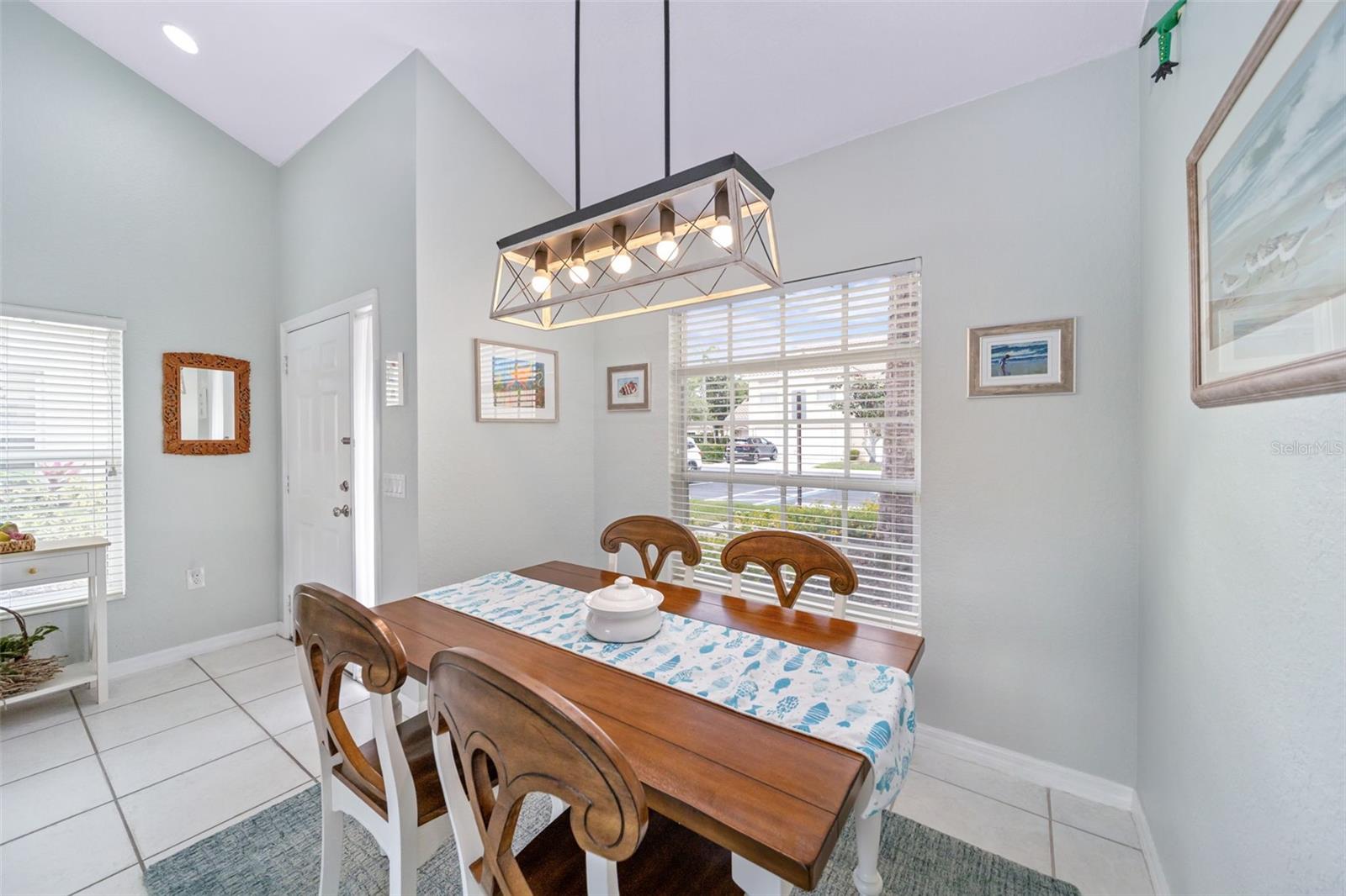 7667 SWEETBAY CIR #11-102, BRADENTON, FL, 34203