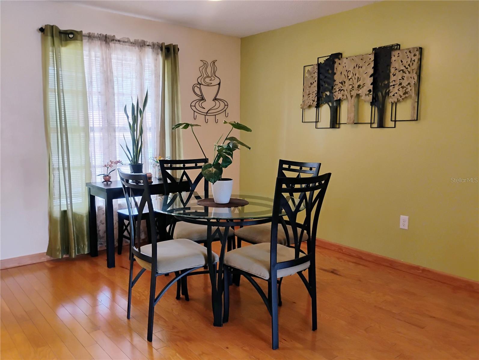 9120 QUEEN ELIZABETH CT, ORLANDO, FL, 32818