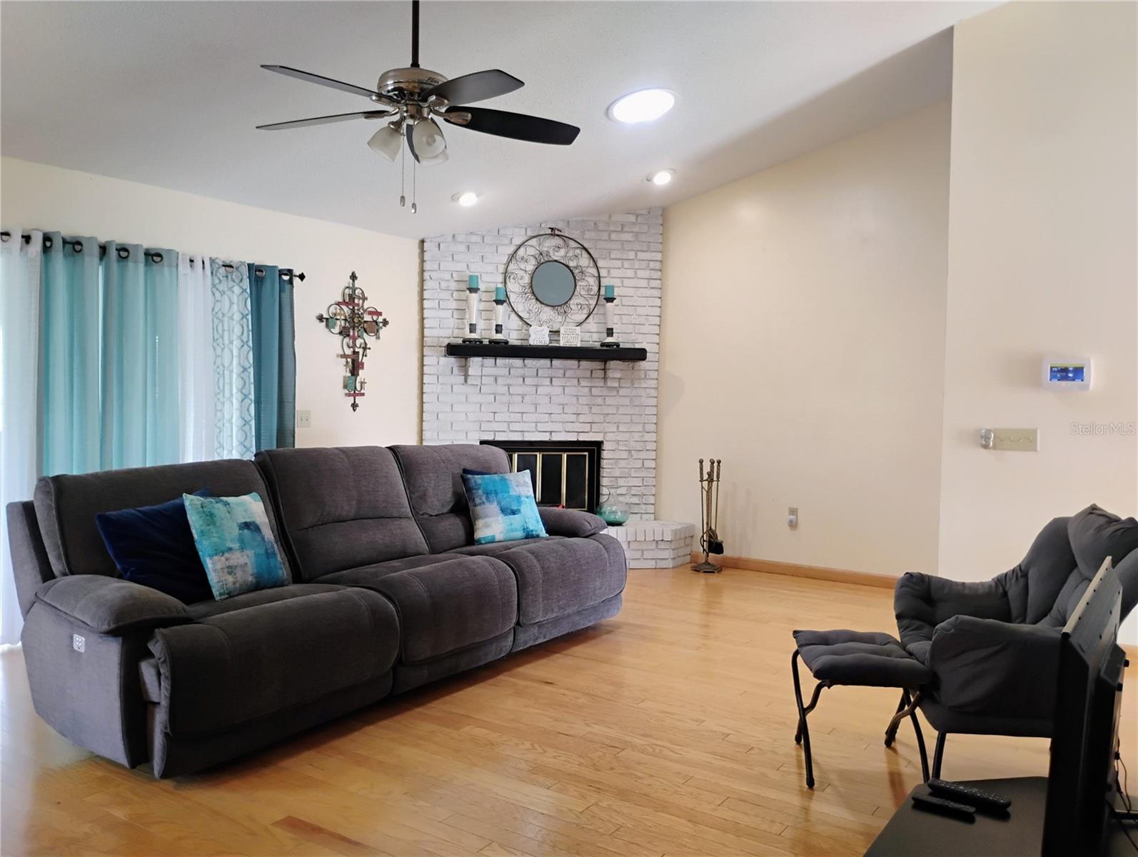 9120 QUEEN ELIZABETH CT, ORLANDO, FL, 32818