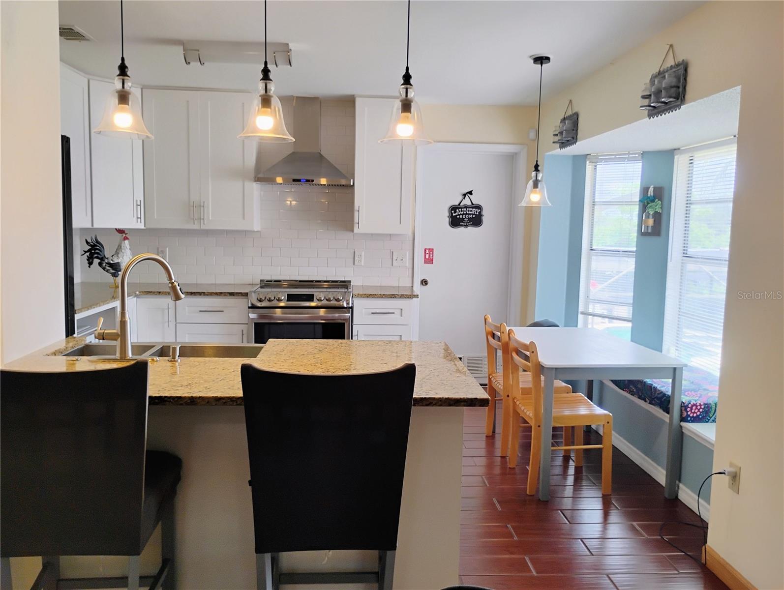9120 QUEEN ELIZABETH CT, ORLANDO, FL, 32818