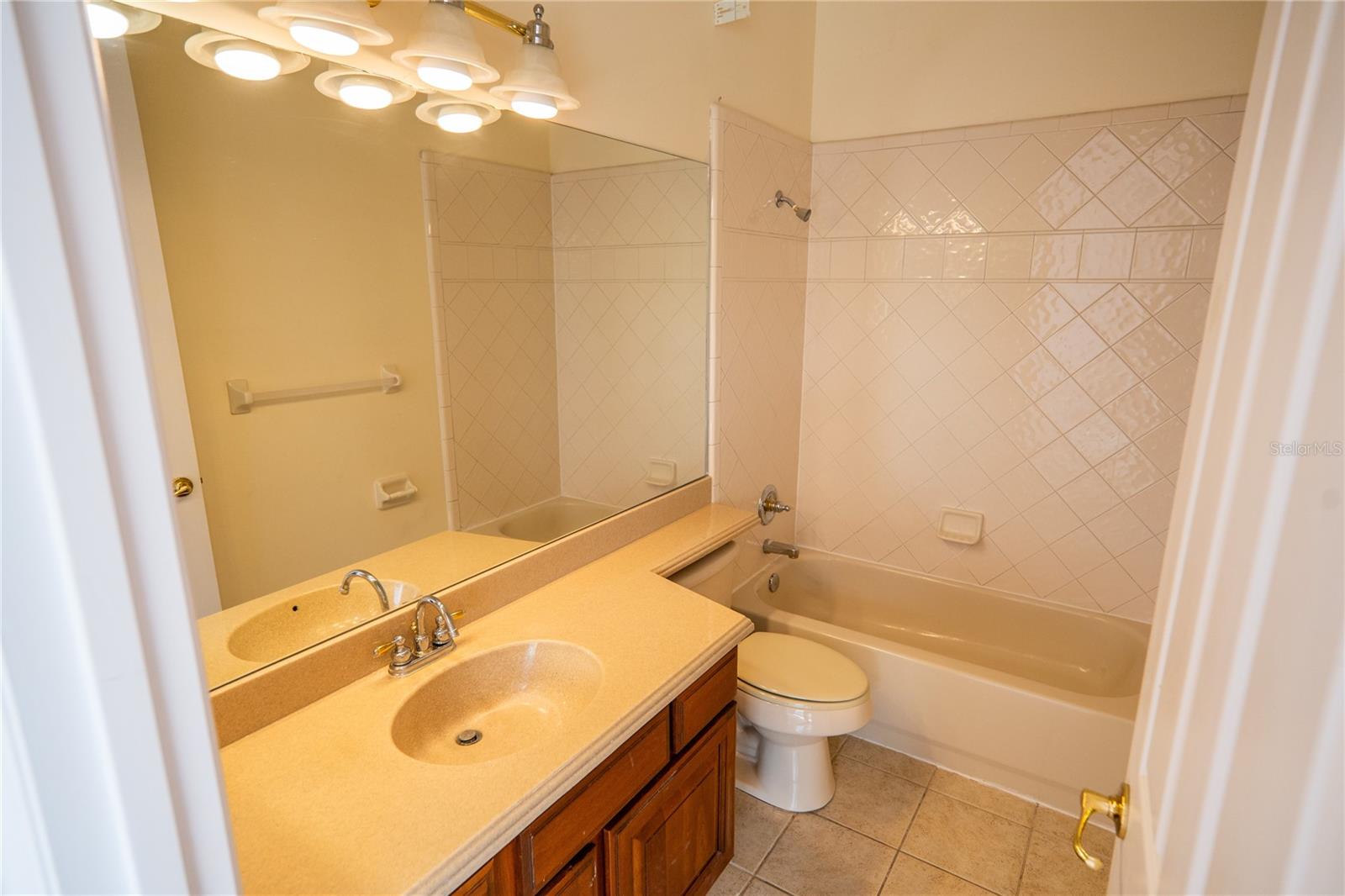 10009 VALLEY ROSE CT, ORLANDO, FL, 32825