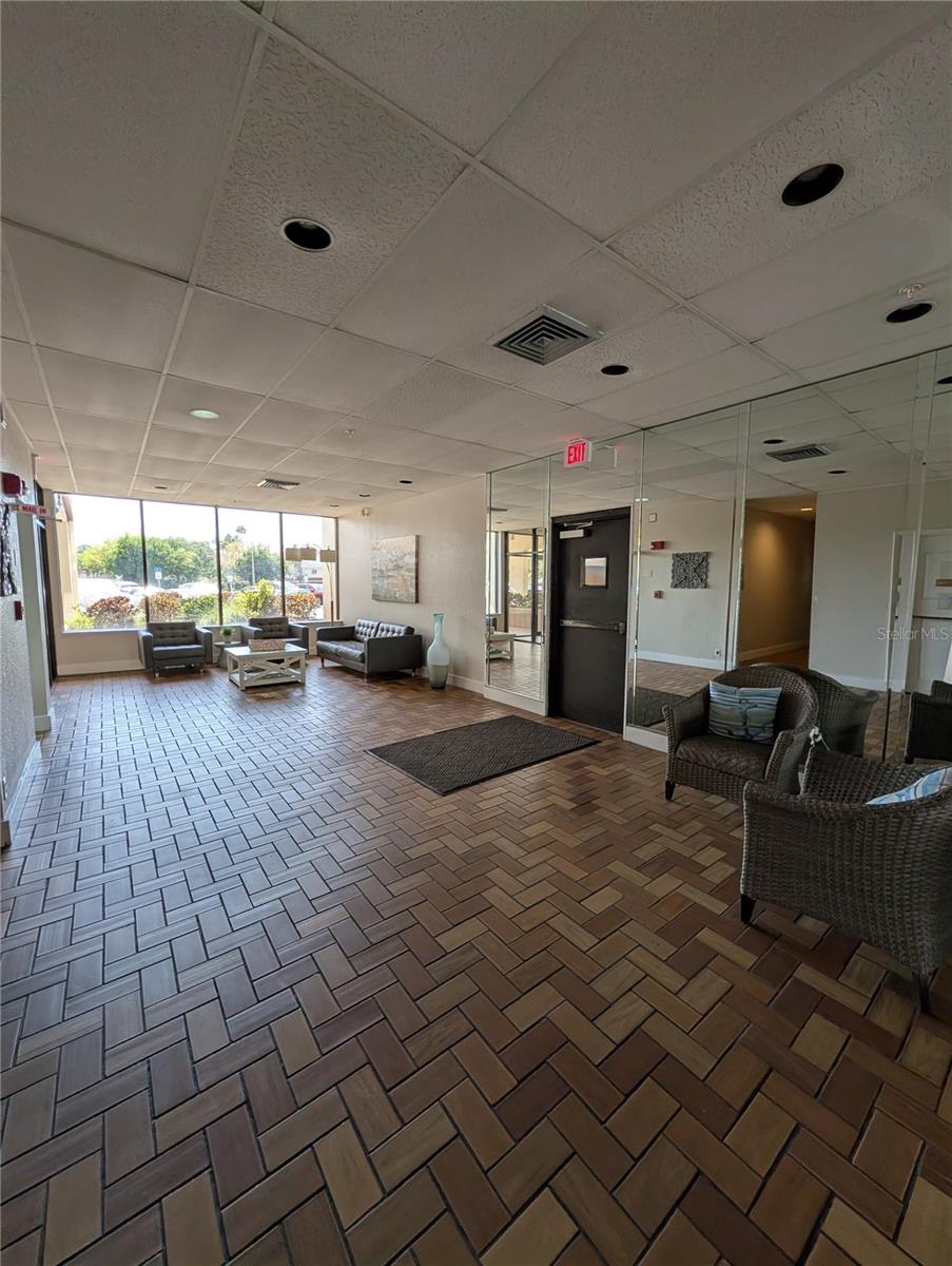 255 DOLPHIN PT #505, CLEARWATER BEACH, FL, 33767