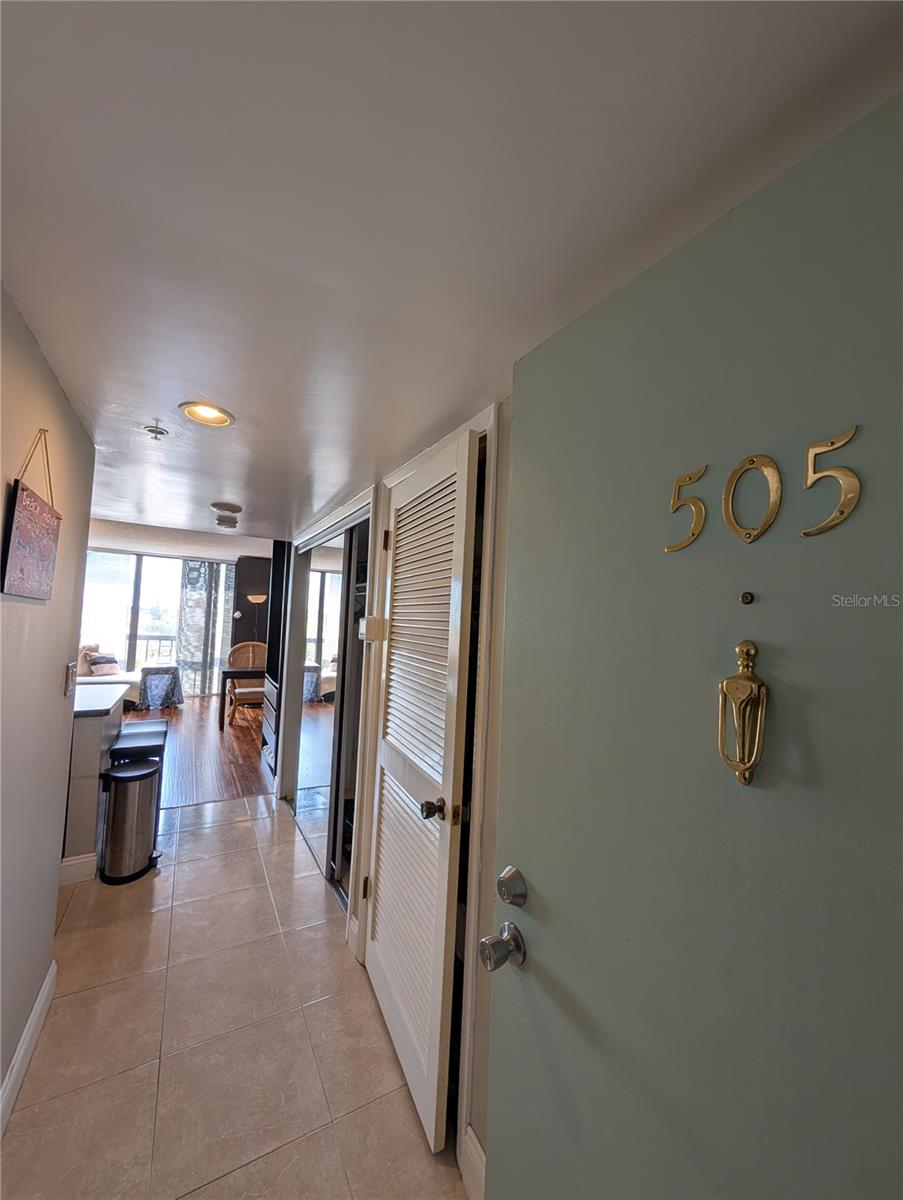 255 DOLPHIN PT #505, CLEARWATER BEACH, FL, 33767