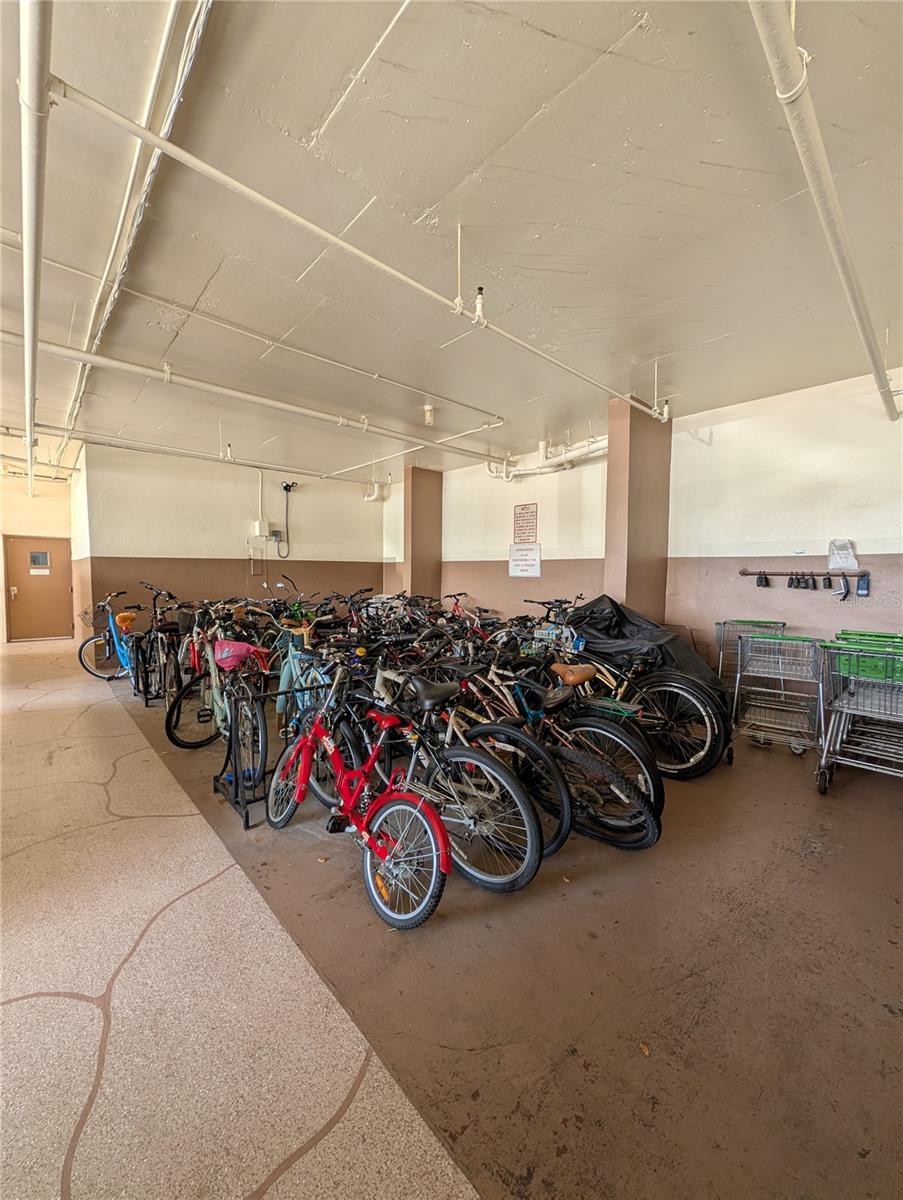 255 DOLPHIN PT #505, CLEARWATER BEACH, FL, 33767