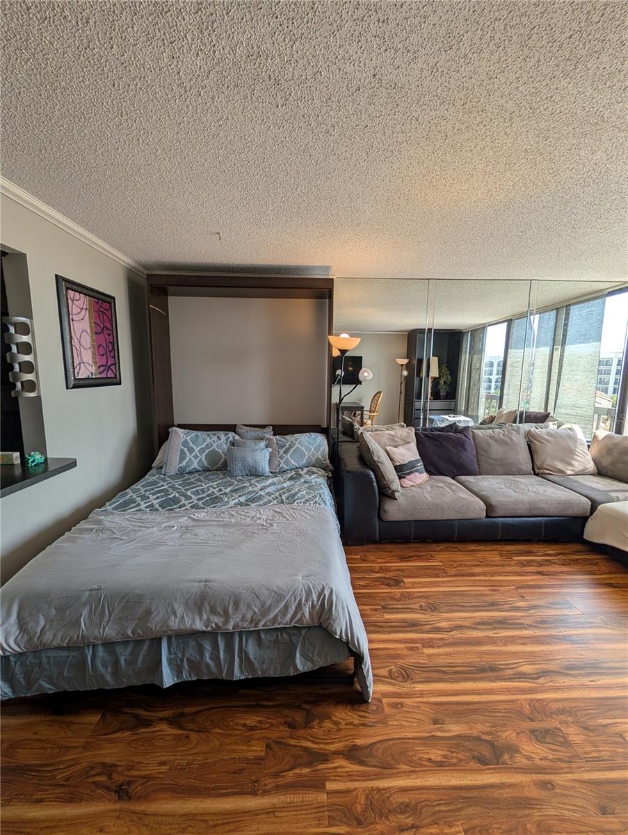 255 DOLPHIN PT #505, CLEARWATER BEACH, FL, 33767