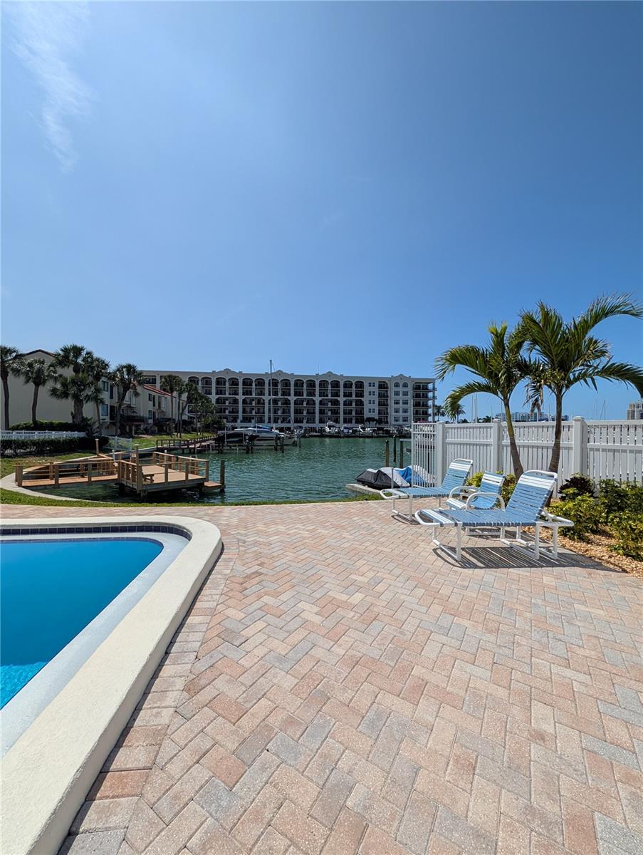 255 DOLPHIN PT #505, CLEARWATER BEACH, FL, 33767
