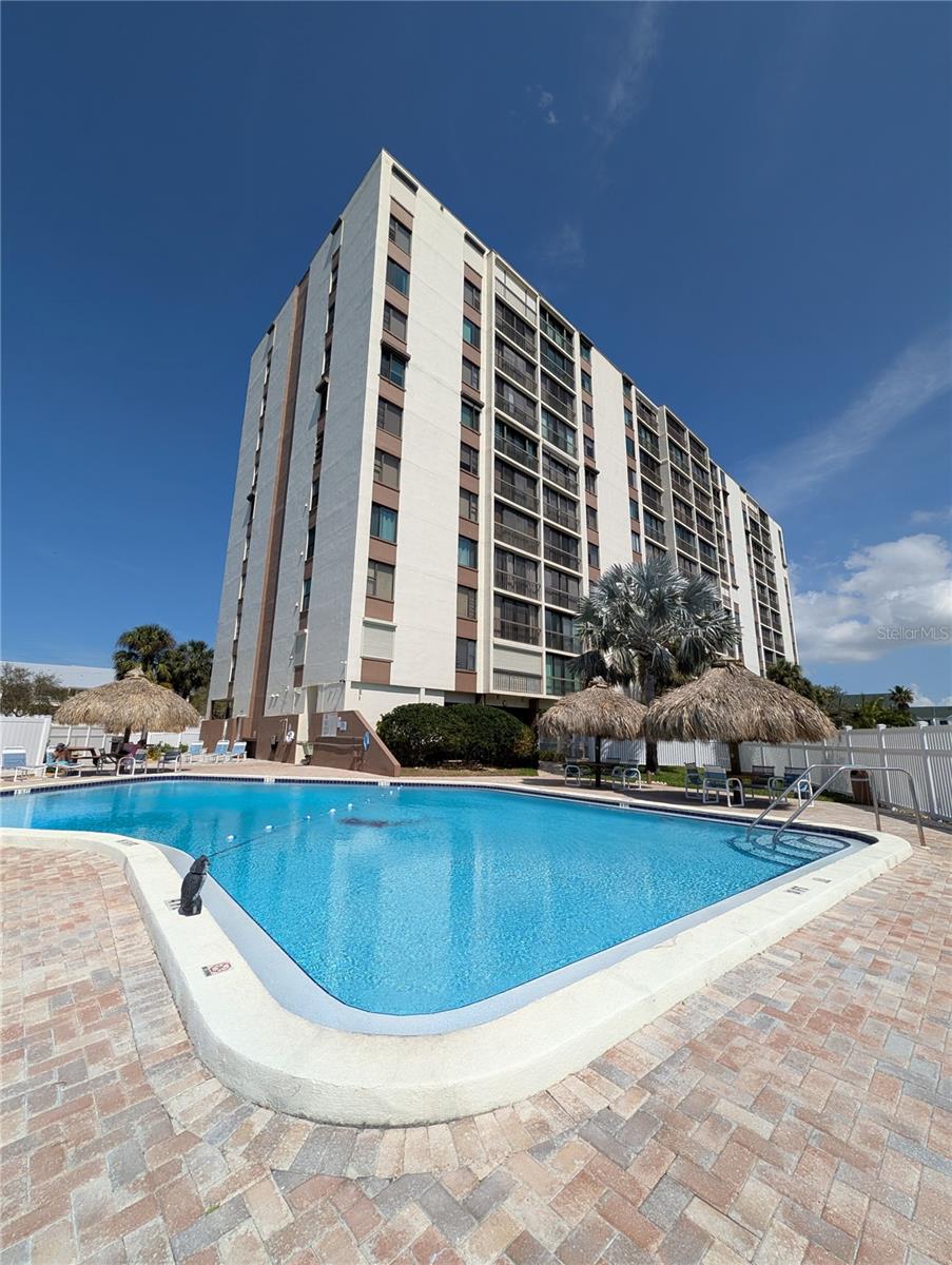 255 DOLPHIN PT #505, CLEARWATER BEACH, FL, 33767