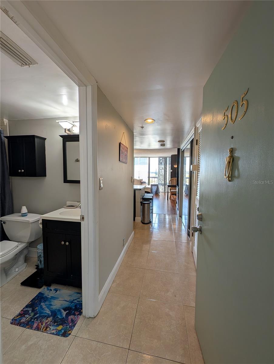 255 DOLPHIN PT #505, CLEARWATER BEACH, FL, 33767