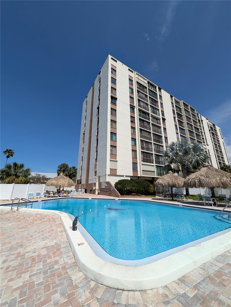 255 DOLPHIN PT #505, CLEARWATER BEACH, FL, 33767