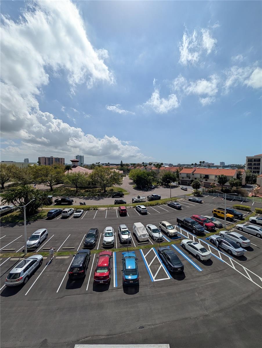 255 DOLPHIN PT #505, CLEARWATER BEACH, FL, 33767