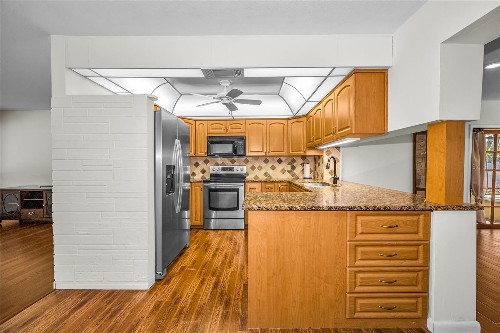 11490 84TH AVE, SEMINOLE, FL, 33772