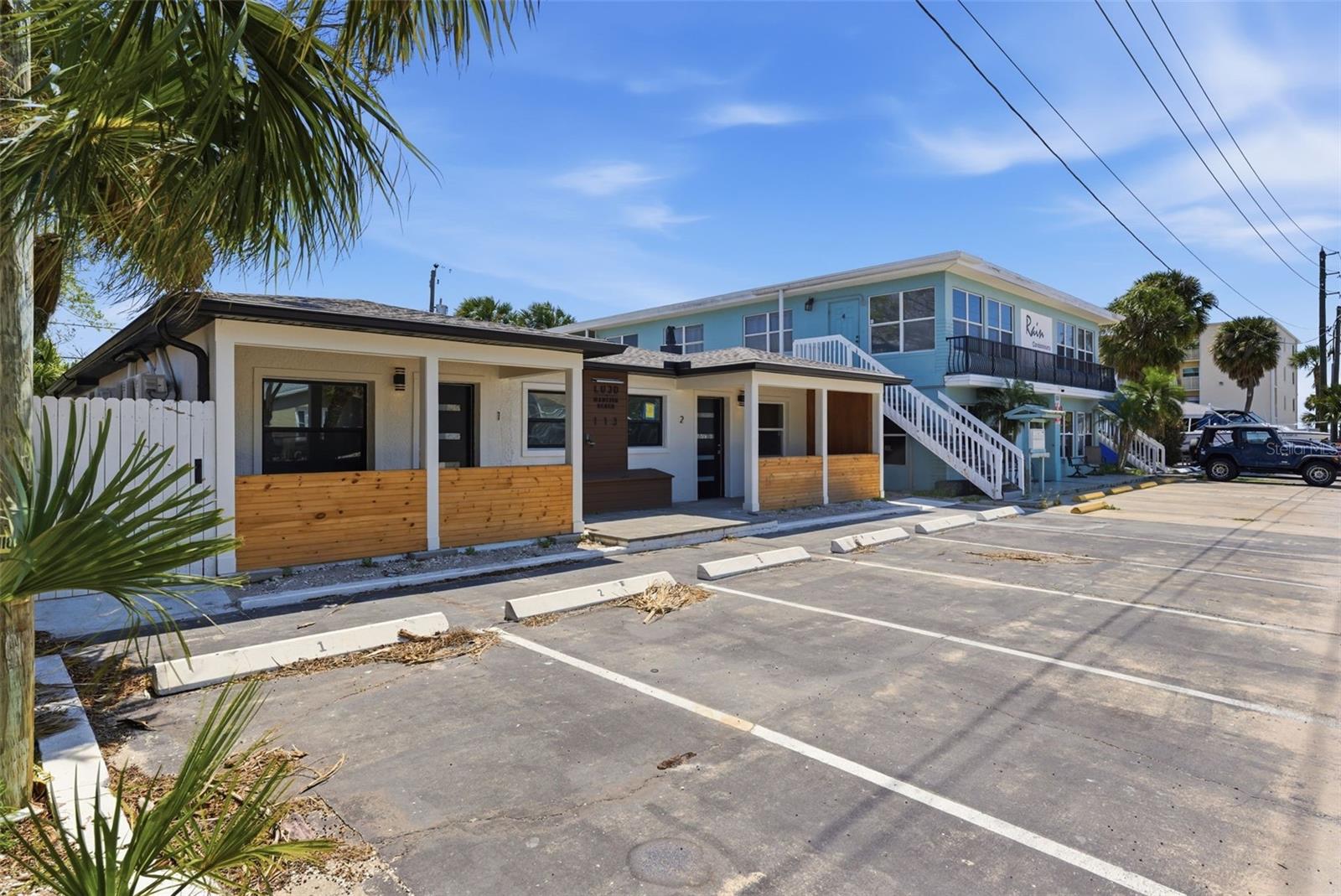 113 145TH AVE E #1, MADEIRA BEACH, FL, 33708