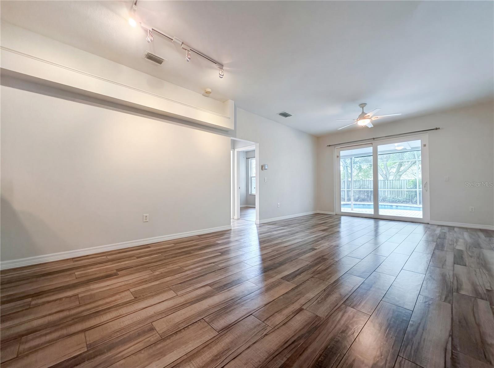 7617 BRISTOL PARK DR, APOLLO BEACH, FL, 33572