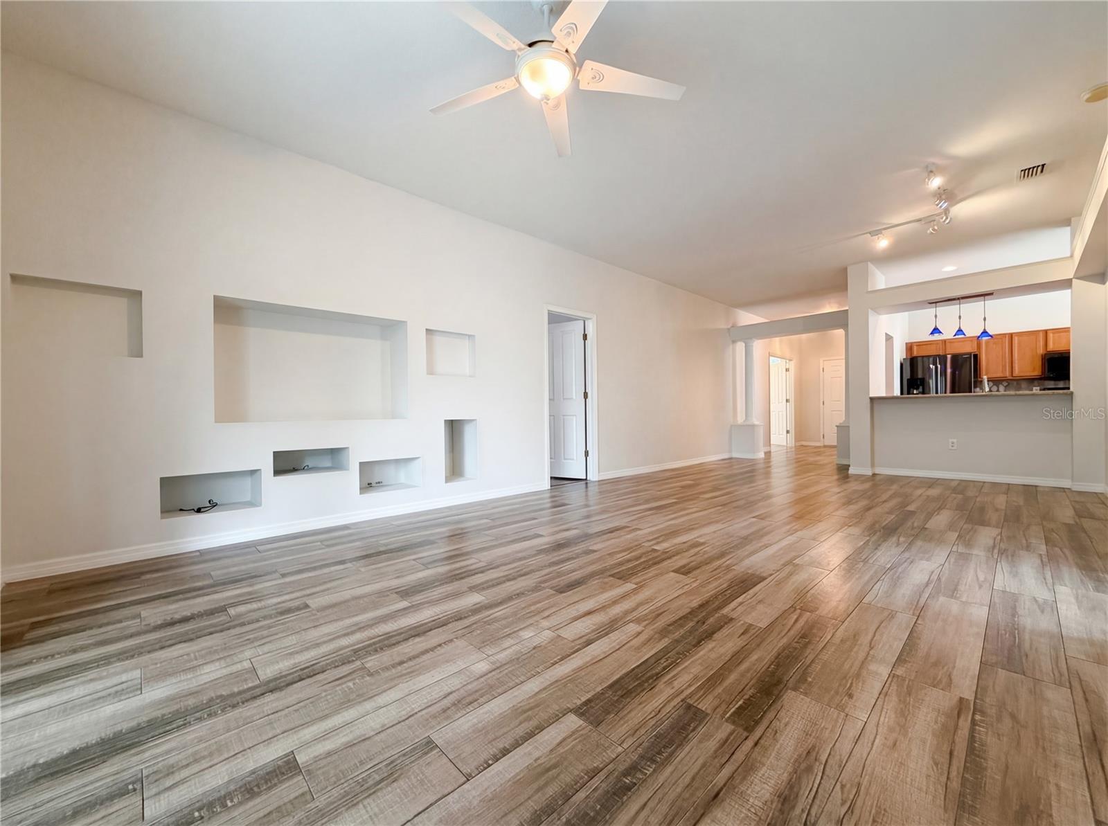 7617 BRISTOL PARK DR, APOLLO BEACH, FL, 33572