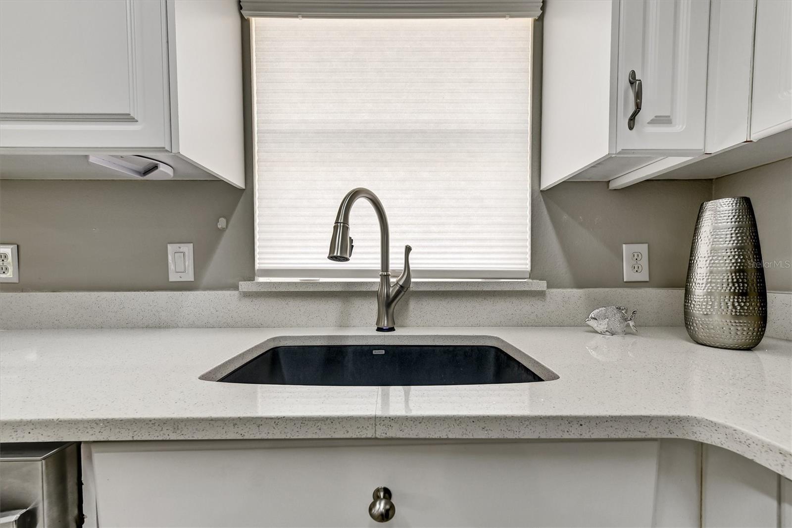 1272 JASMINE LAKE DR, TARPON SPRINGS, FL, 34689