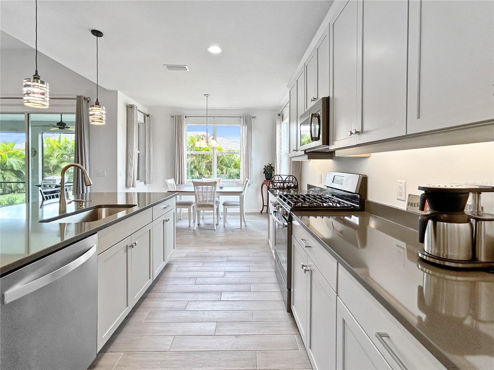 12022 GOLDENROD AVE, BRADENTON, FL, 34212