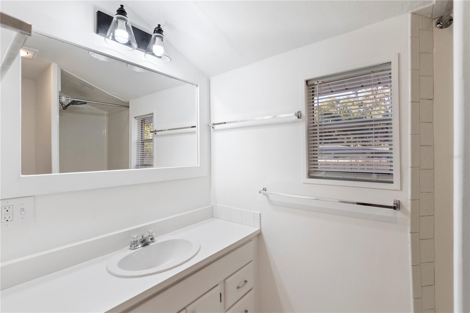 235/237 EMORY PL, ORLANDO, FL, 32804
