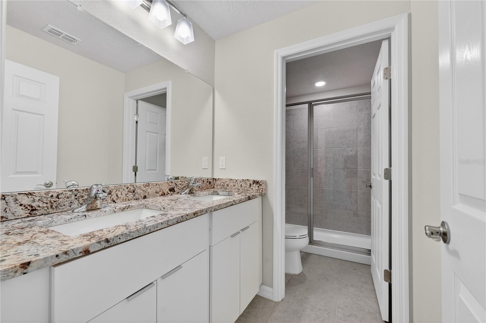 176 HOLLY VILLAGE DR, DAVENPORT, FL, 33837