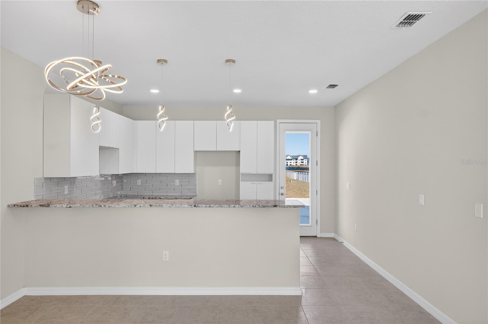 176 HOLLY VILLAGE DR, DAVENPORT, FL, 33837