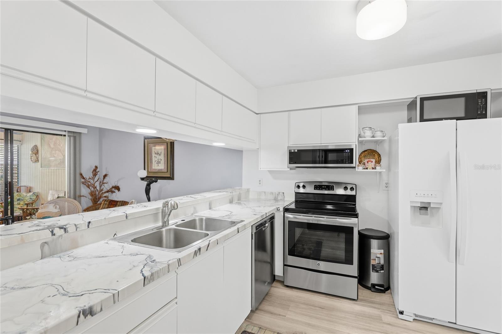 5406 11TH STREET CIR E, BRADENTON, FL, 34203