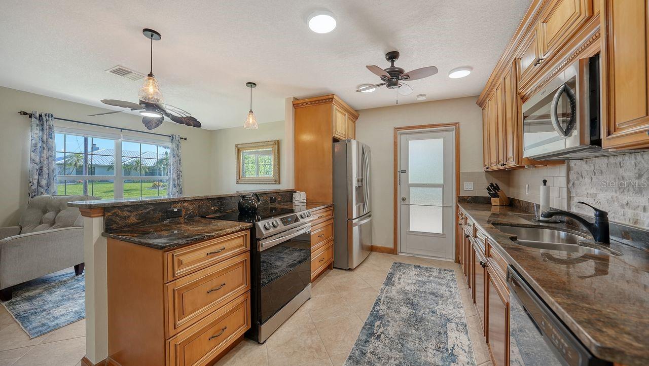 18753 MACGILL AVE, PORT CHARLOTTE, FL, 33948