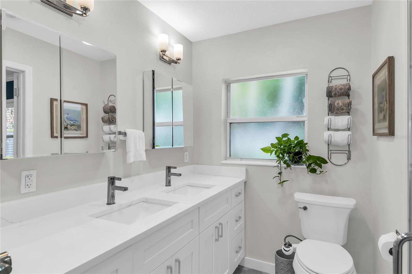 1410 S SUMMERLIN AVE, ORLANDO, FL, 32806