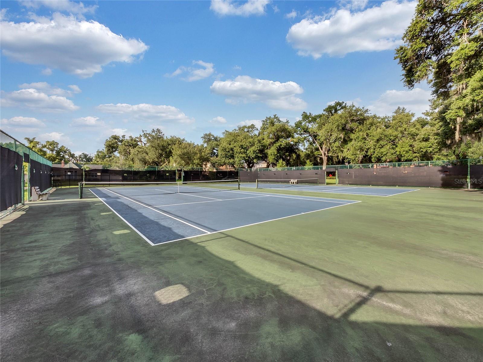 1410 S SUMMERLIN AVE, ORLANDO, FL, 32806