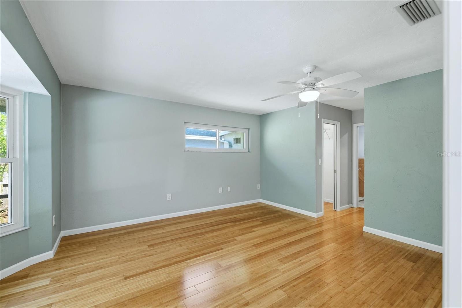 6538 BLUEWATER AVE, SARASOTA, FL, 34231