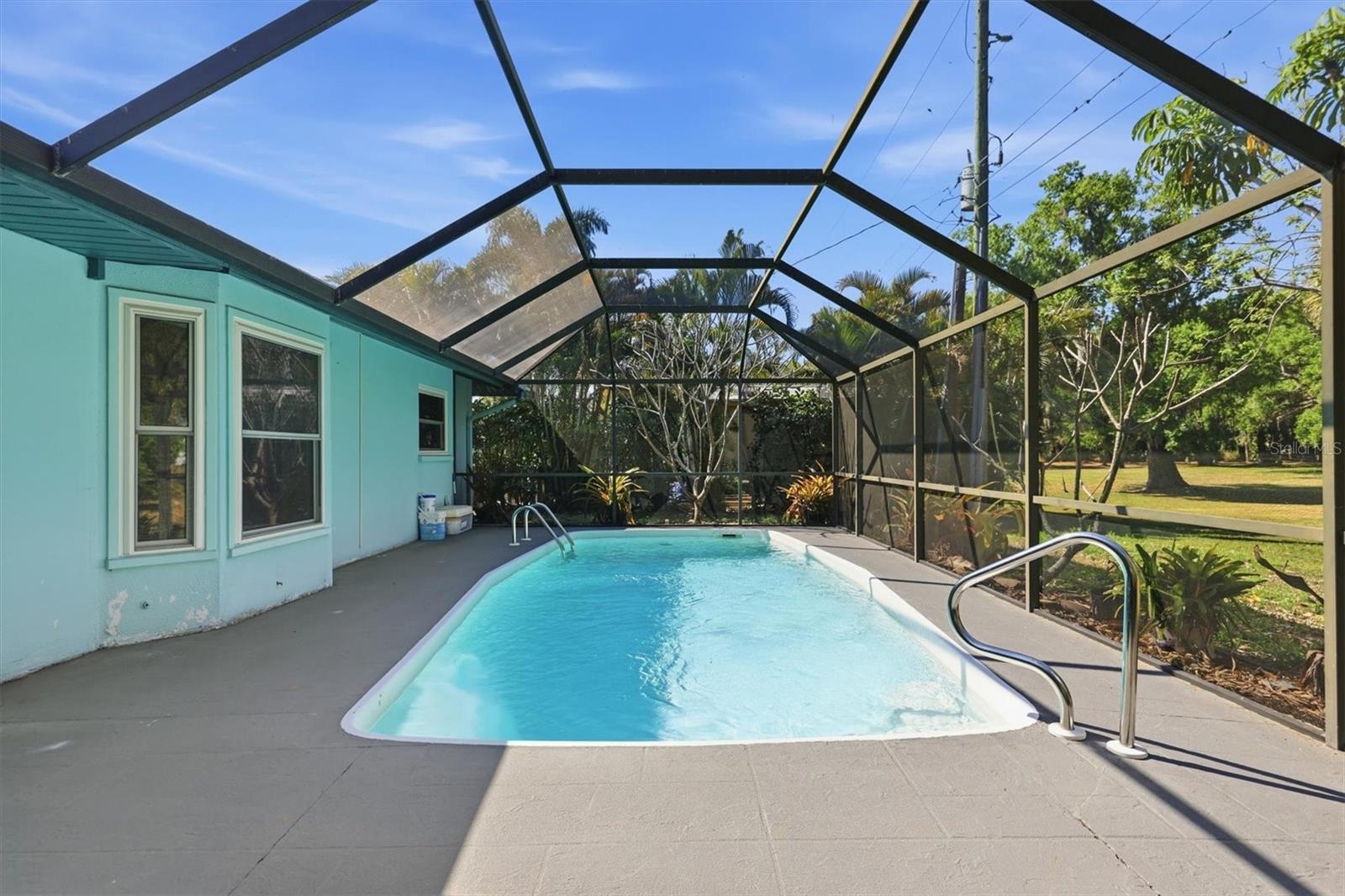 6538 BLUEWATER AVE, SARASOTA, FL, 34231
