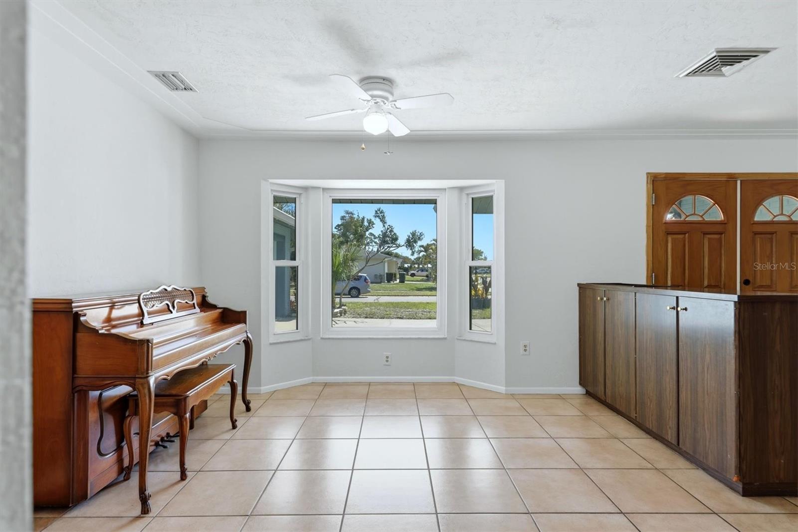 6538 BLUEWATER AVE, SARASOTA, FL, 34231